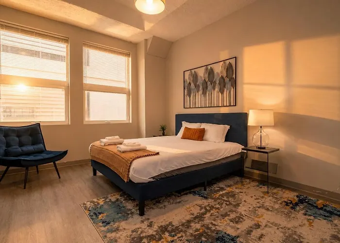 Bright 2br With Gym And Optional Parking Near Soldier Field, Museum Campus, Mccormick Place * Chicago
